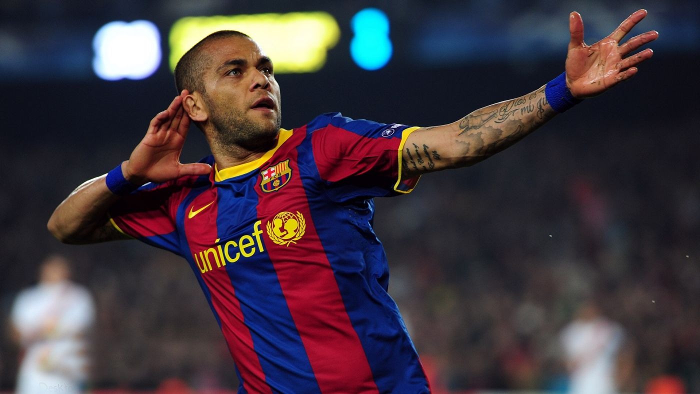 离谱约基奇赛季场均29.3分12.8板10.3助 三项命中率58／42／80%