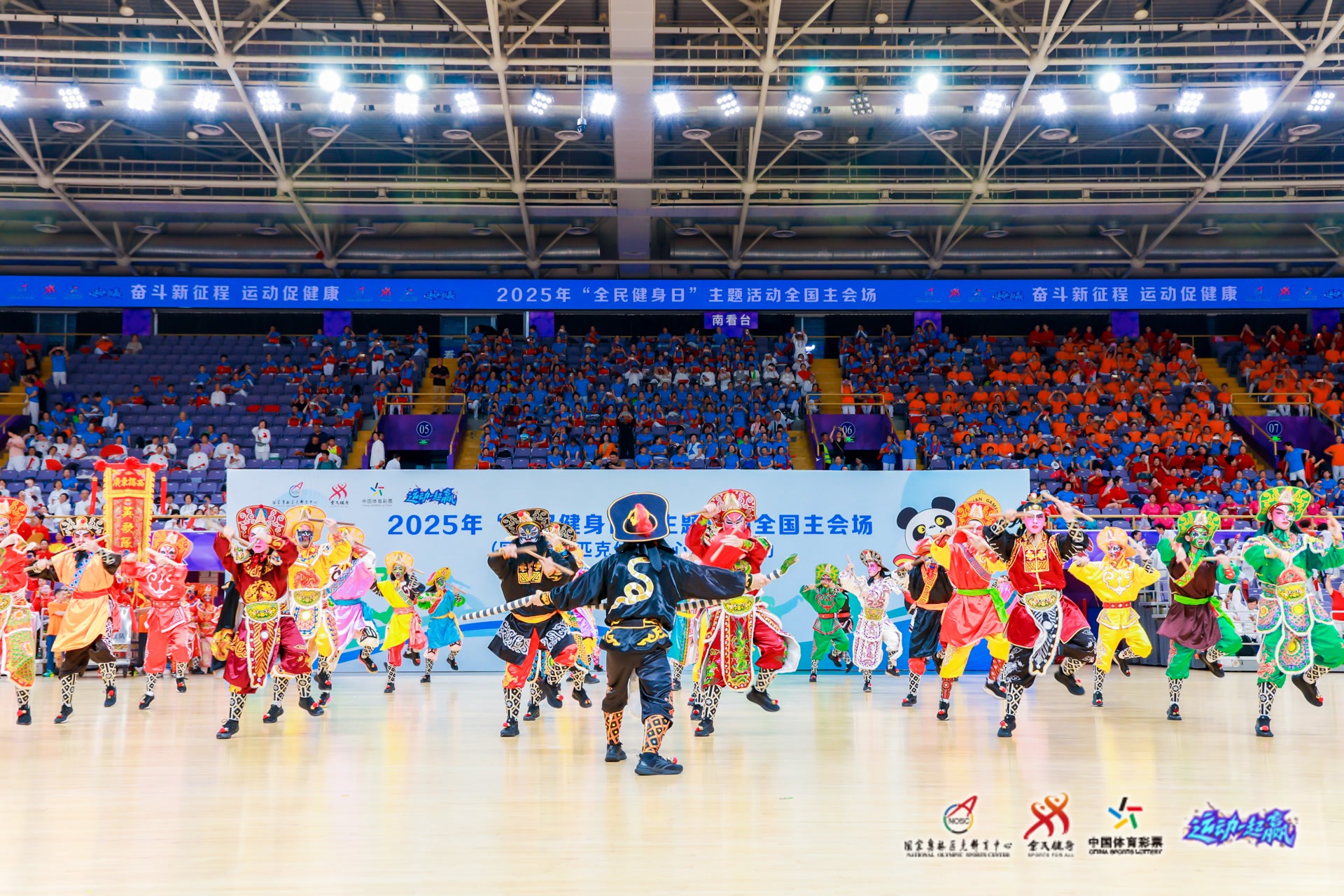 印尼羽球超级500赛 ｜ 2局不敌一凡殊贤 琪鑫组合缘悭4强